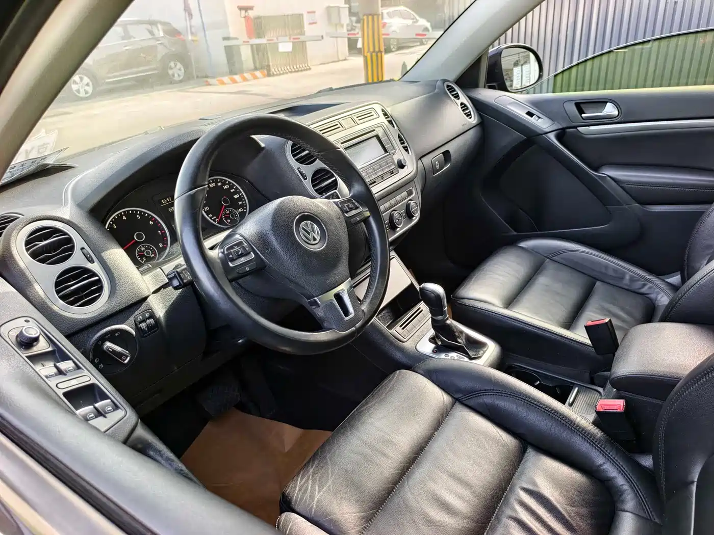 Volkswagen Tiguan 2013 1.8TSI Auto 2WD Comfort Edition фото 9