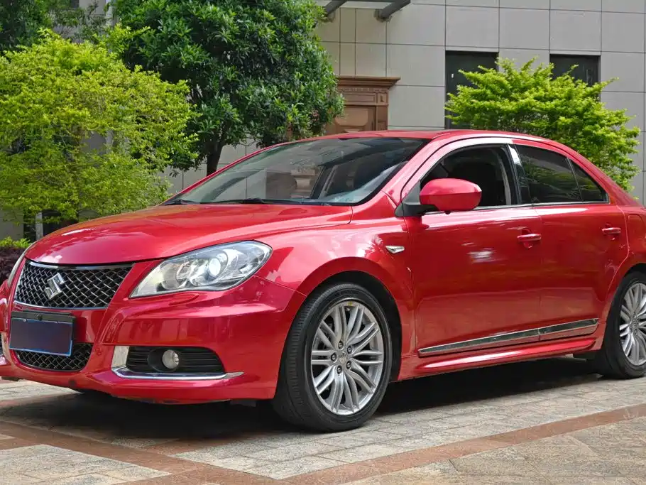 Suzuki Kizashi 2016 2011 2.4L 2WD Sport Navigation Edition