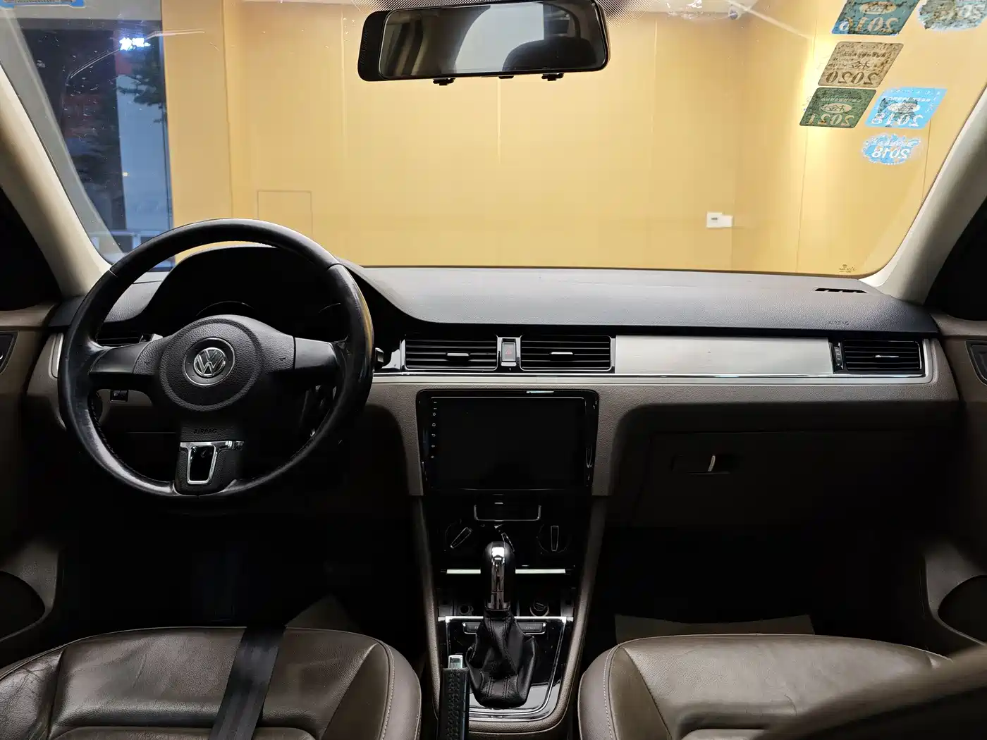 Volkswagen Bora 2014 1.6L Automatic Comfort Edition фото 19