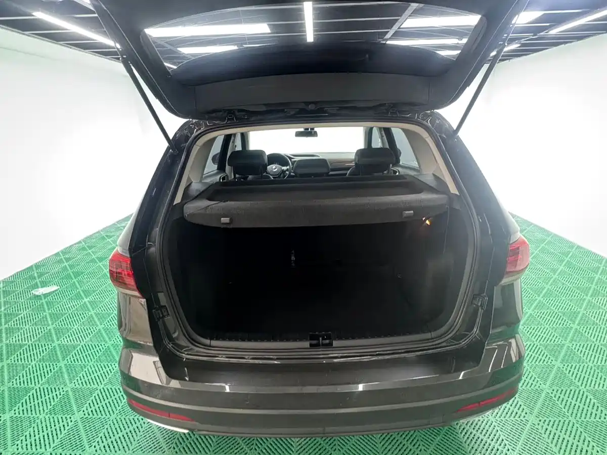 Volkswagen Tharu 2021 280TSI 2WD Luxury Plus фото 20