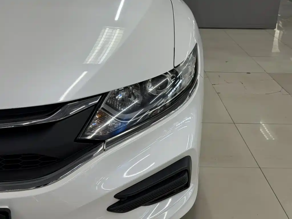 Honda Jade 2018 2017 1.8L Automatic Classic Edition 5-seater