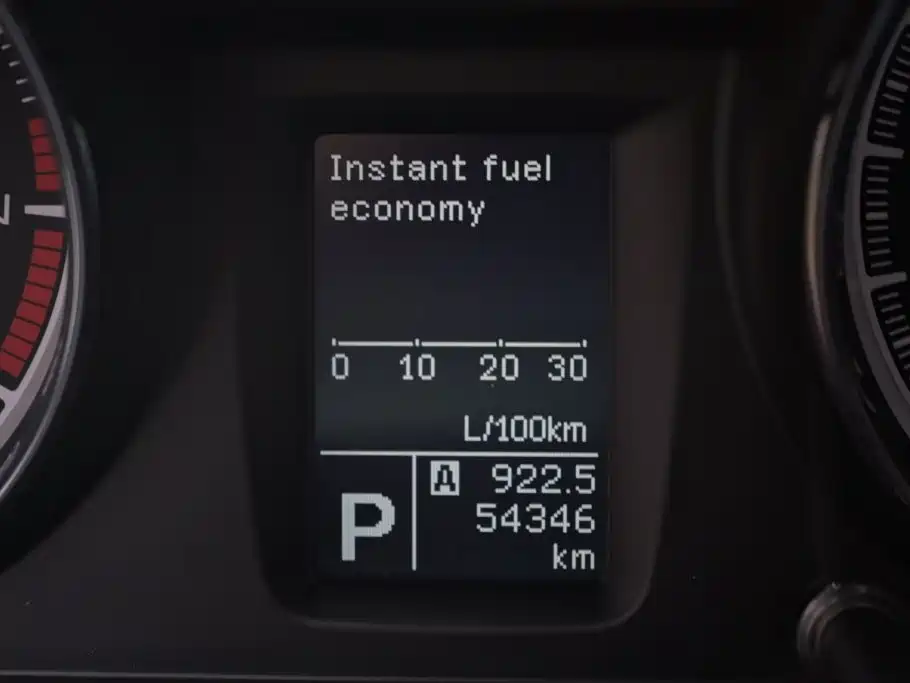 Suzuki Kizashi 2016 2011 2.4L 2WD Sport Navigation Edition