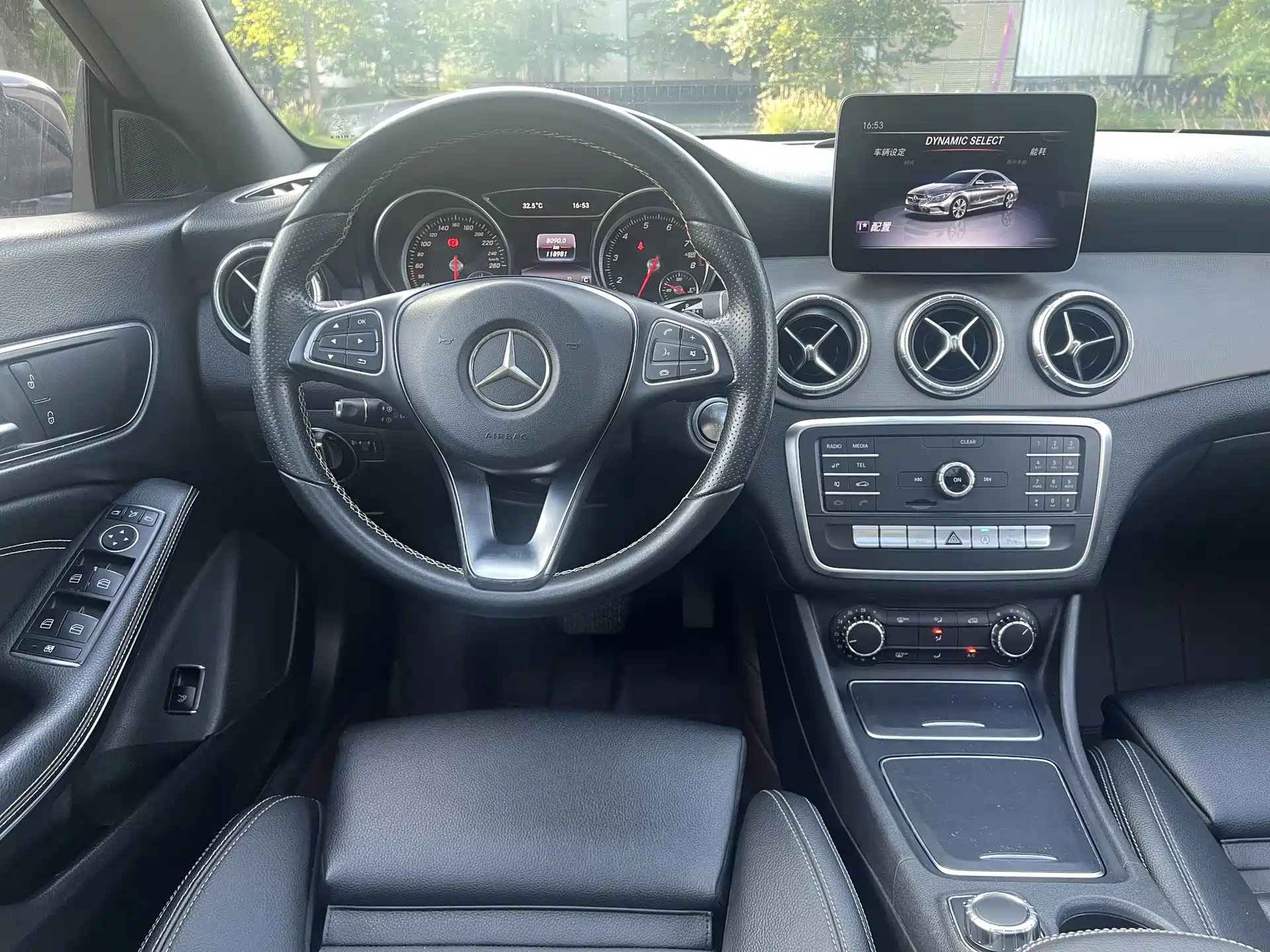 Фото 8 - Mercedes-Benz CLA (Import)