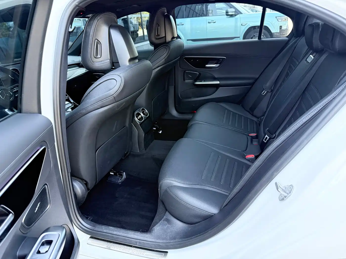 Mercedes-Benz C-Class 2022 C 200 L Sport Version фото 11