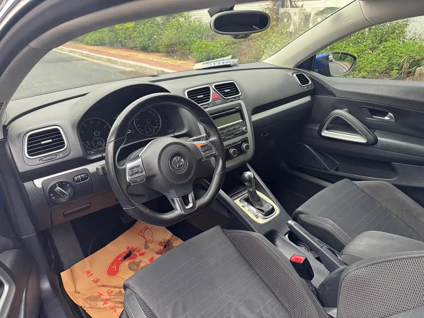Volkswagen Scirocco 2009 1.4TSI Luxury Edition фото 7