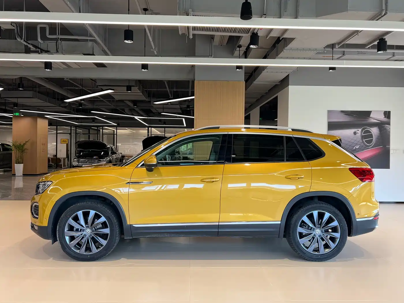 Volkswagen Tayron 2019 380TSI 4WD Flagship China V фото 3