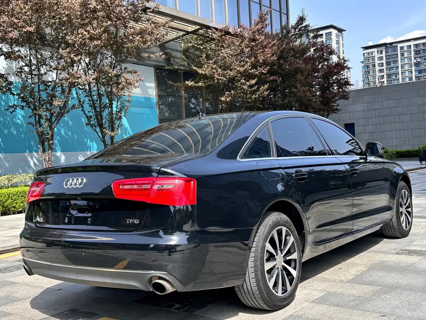 Audi A6L 2015 TFSI Millionth Anniversary Intelligent Leader Type фото 4