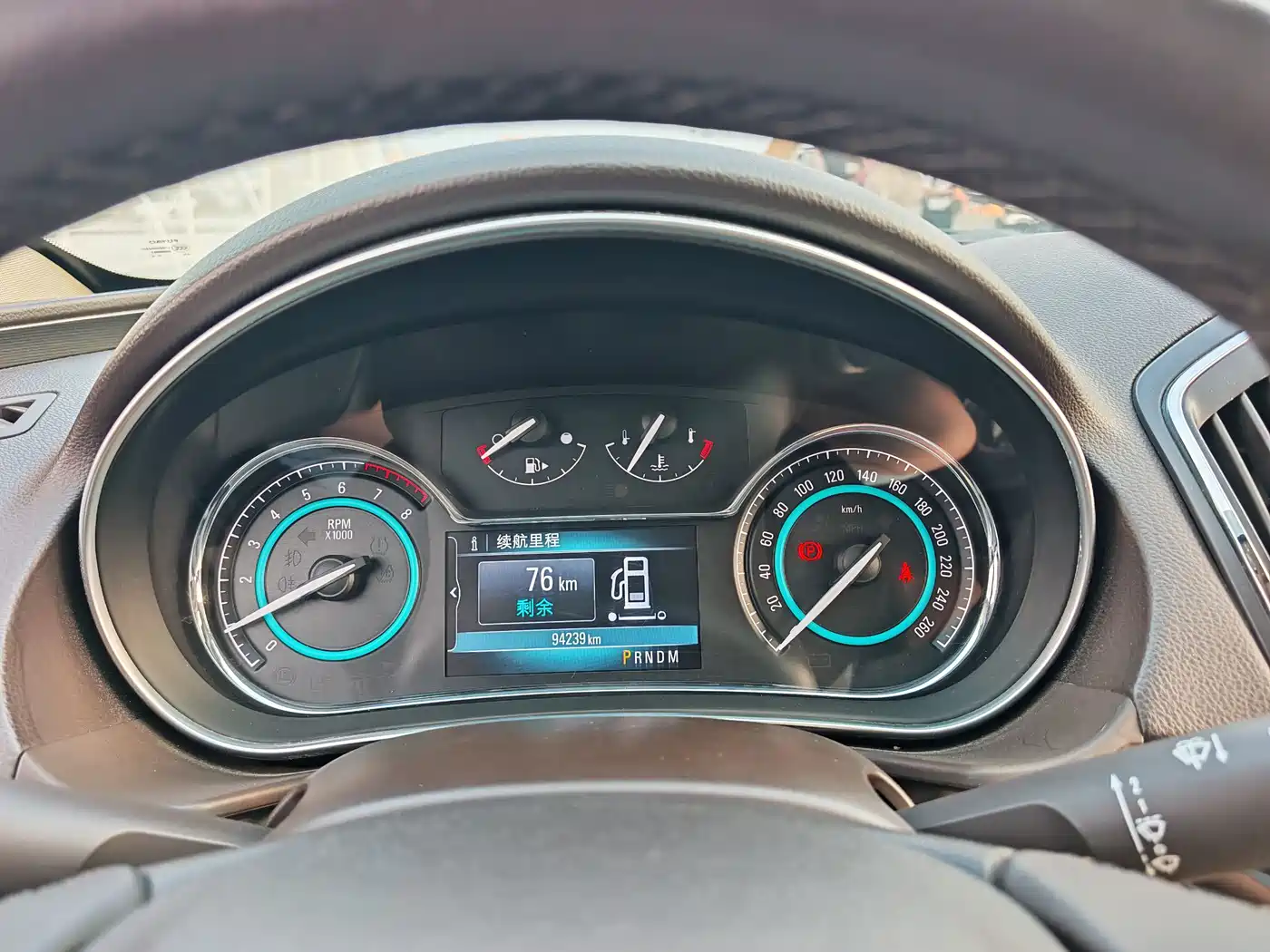 Photo 15 - Buick Regal
