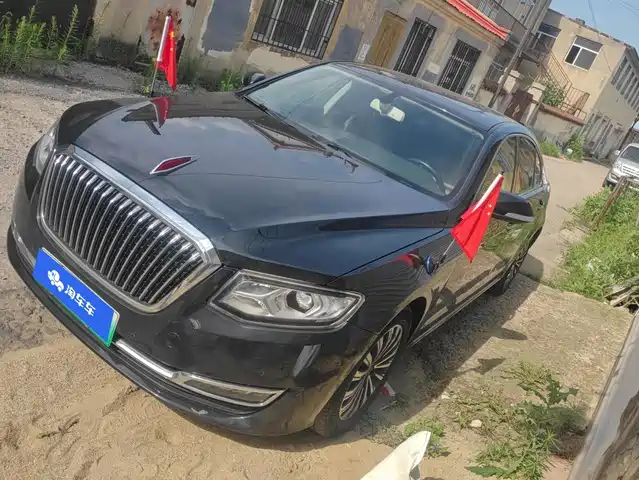 Hongqi Hongqi H7 2017 2.0T Premium
