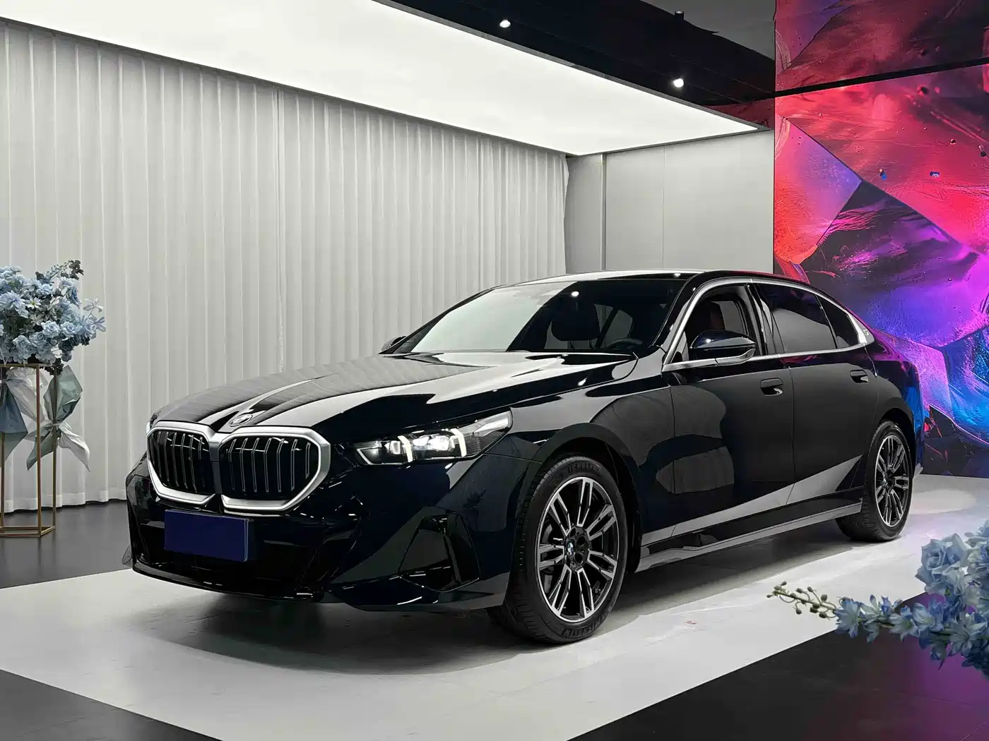 BMW 5 Series 2025 530Li Leading M Sport Package