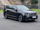 Фото 2 - Volkswagen Tiguan L