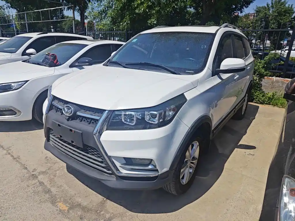 BAIC Huansu S3 2017 2016 S3L 1.5L Manual Premium