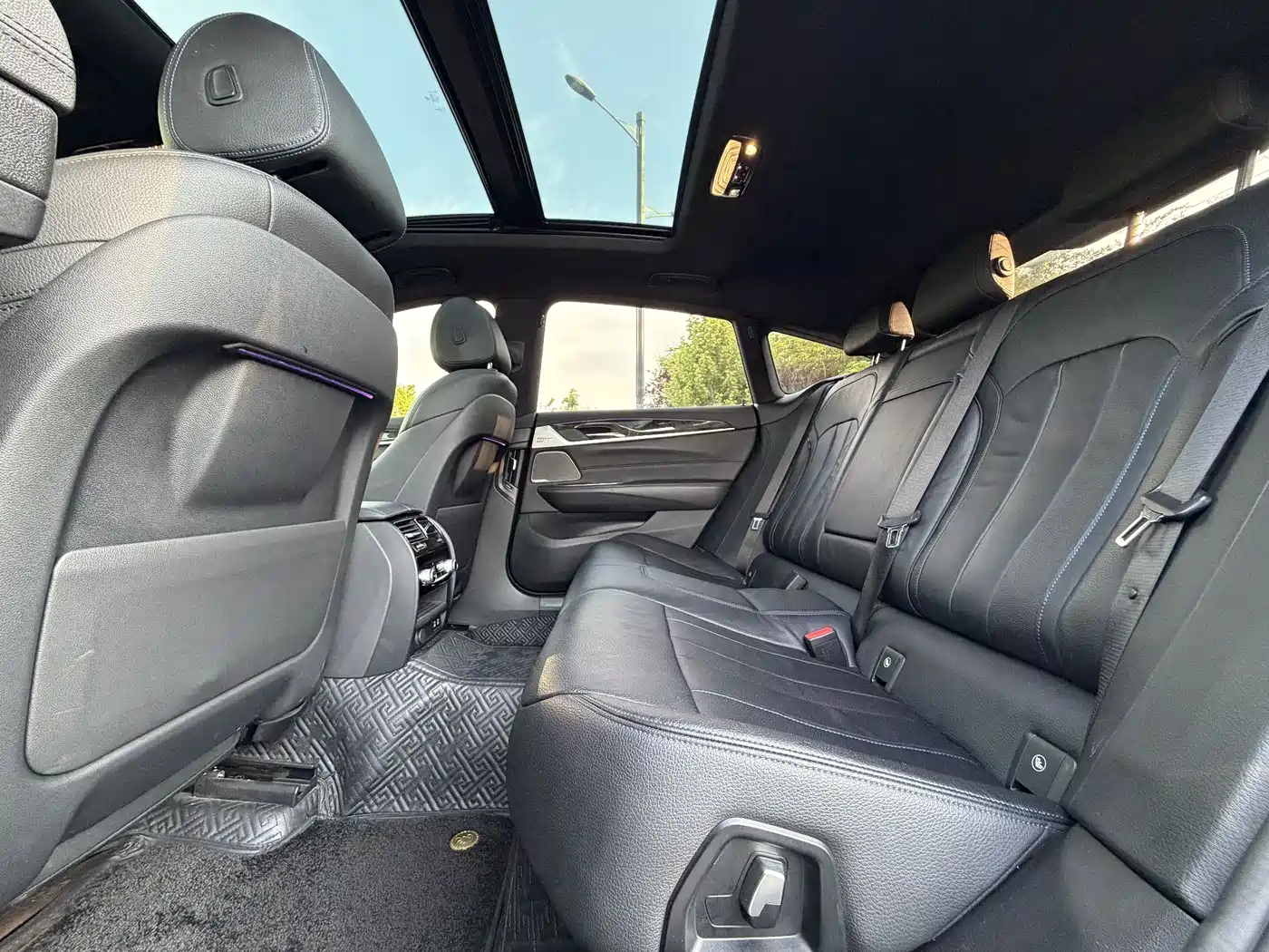 BMW 6 Series GT 2021 630i M Sport Package фото 6