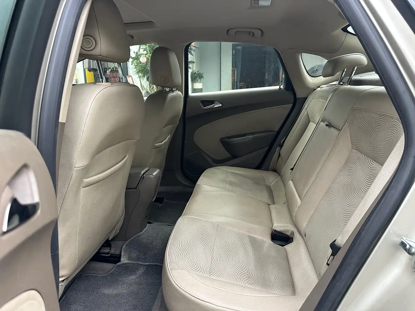 Buick Excelle 2013 GT 1.6L Automatic Fashion Edition фото 12