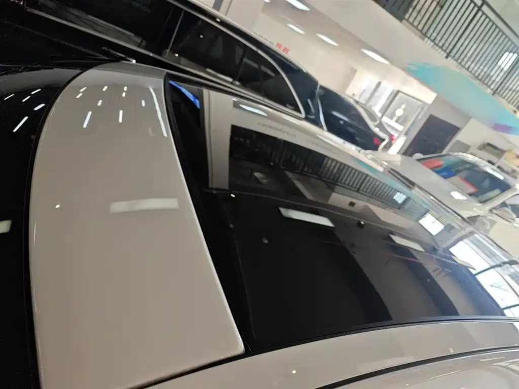Jaguar XEL 2024 2024 Model 2.0T 250PS R-DYNAMIC S Progressive Sport Edition