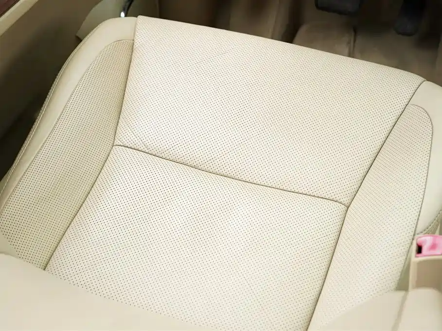 Toyota Alphard 2011 3.5L Luxury Edition фото 8