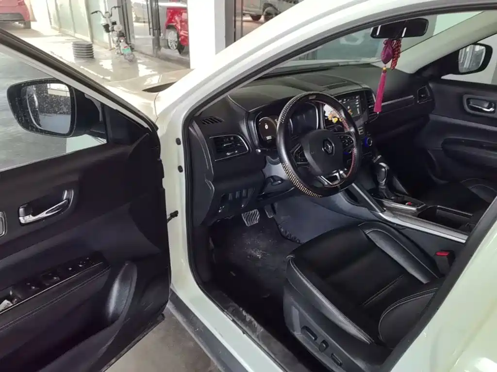 Renault Koleos 2018 2018 2.0L 2WD Luxury Edition