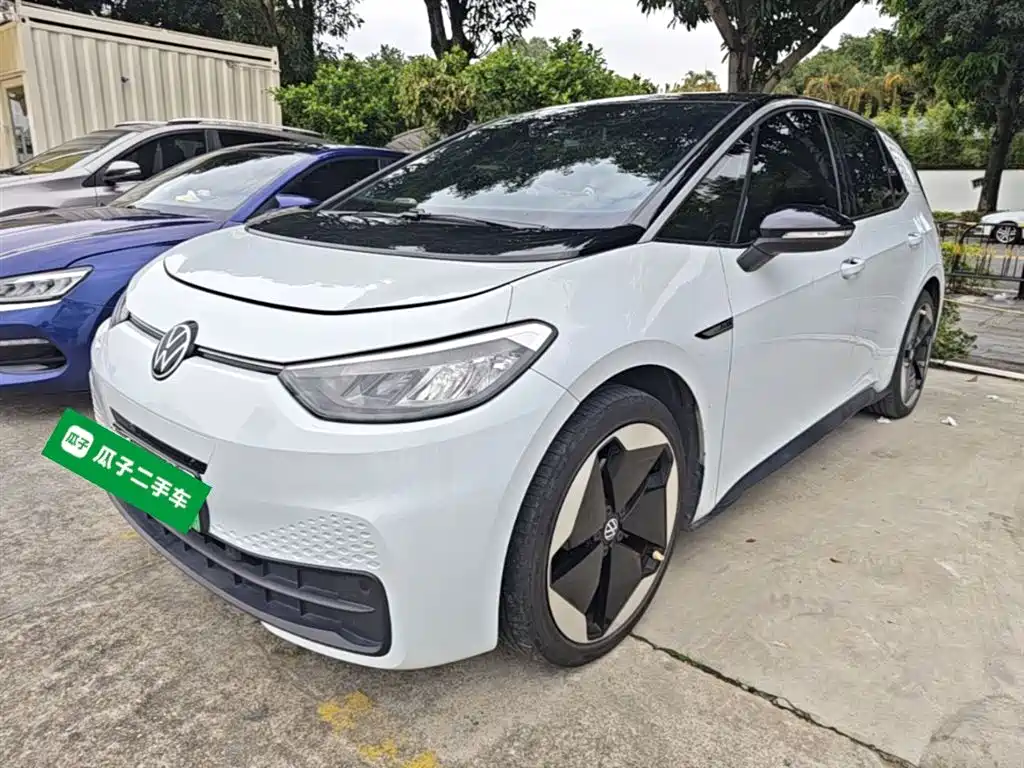 Volkswagen ID.3 2023 Upgraded Pure Intelligence Edition фото 2