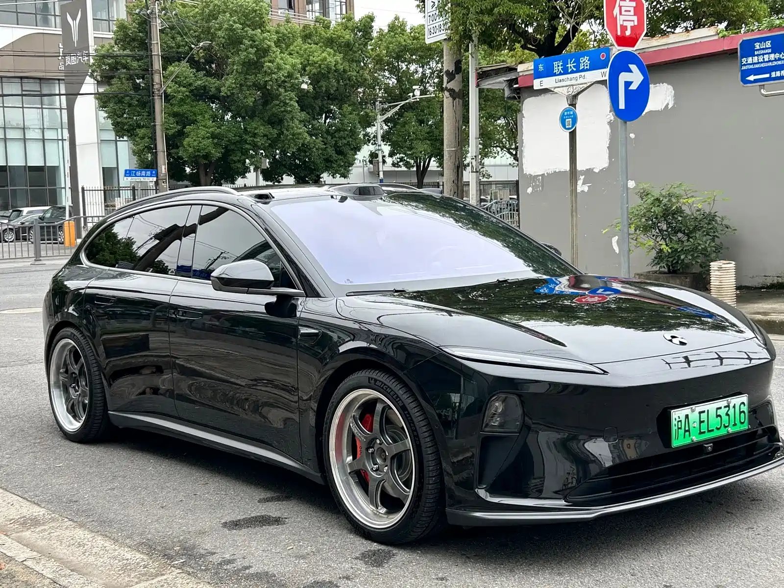 Фото 3 - NIO ET5T