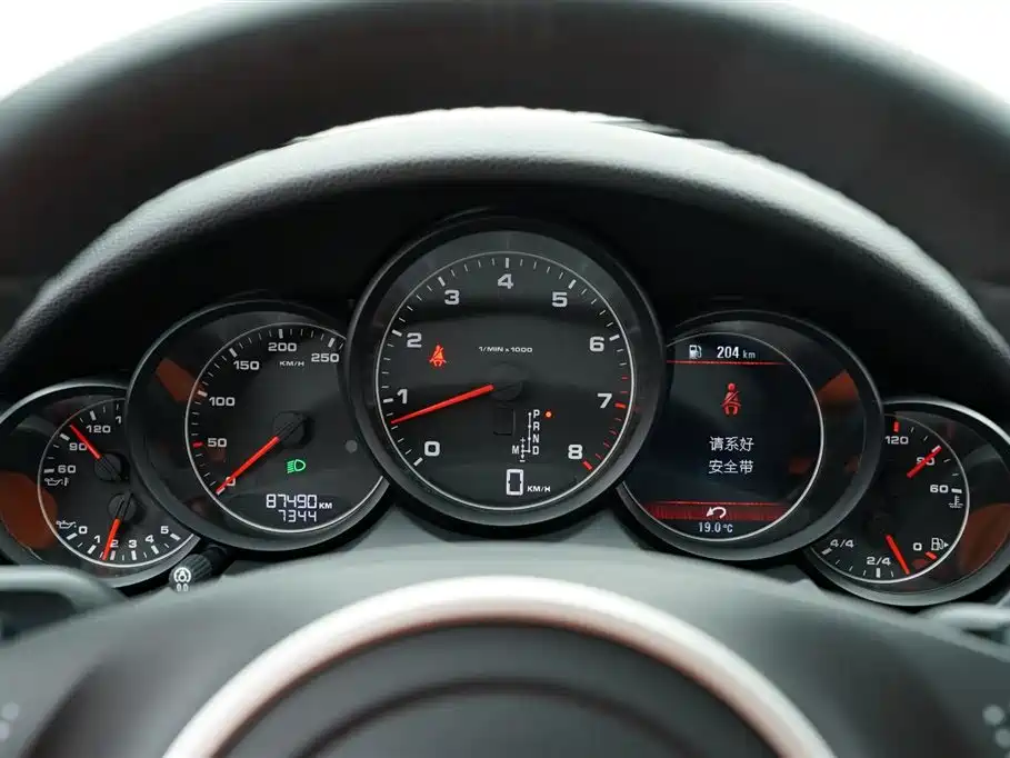 Porsche Cayenne 2011 Cayenne 3.0T фото 33