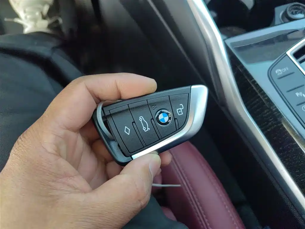 BMW 3 Series 2023 325Li M Sport Package фото 18