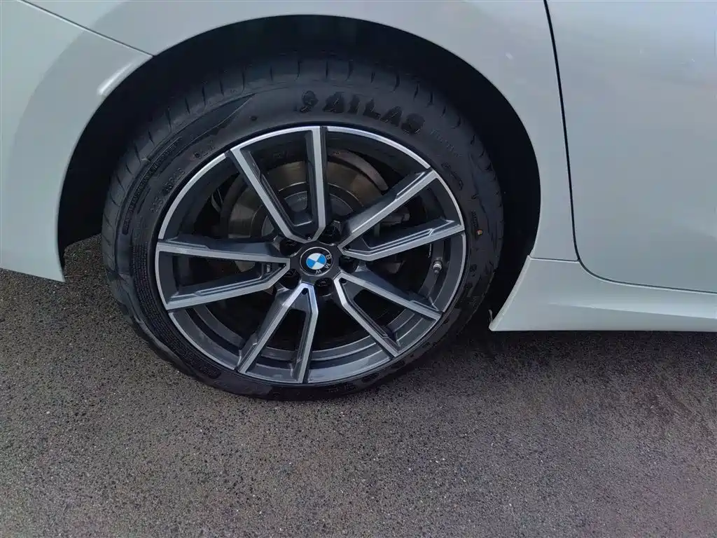 BMW 3 Series 2023 325Li M Sport Package фото 26