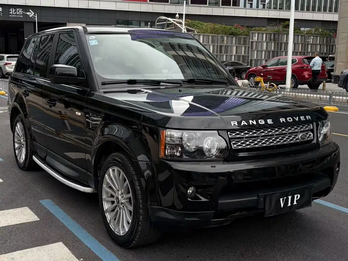 Land Rover Range Rover Sport 2013 5.0 NA V8 HSE фото 3
