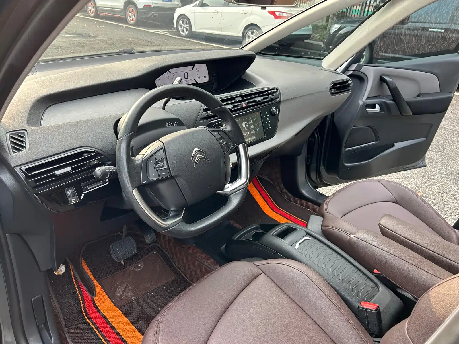 Photo 11 - Citroën C4 Picasso