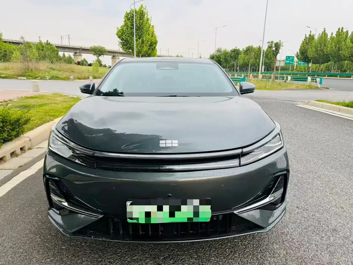 Geely Galaxy Galaxy A7 2025 EM-i 150km Long Voyage Edition фото 2