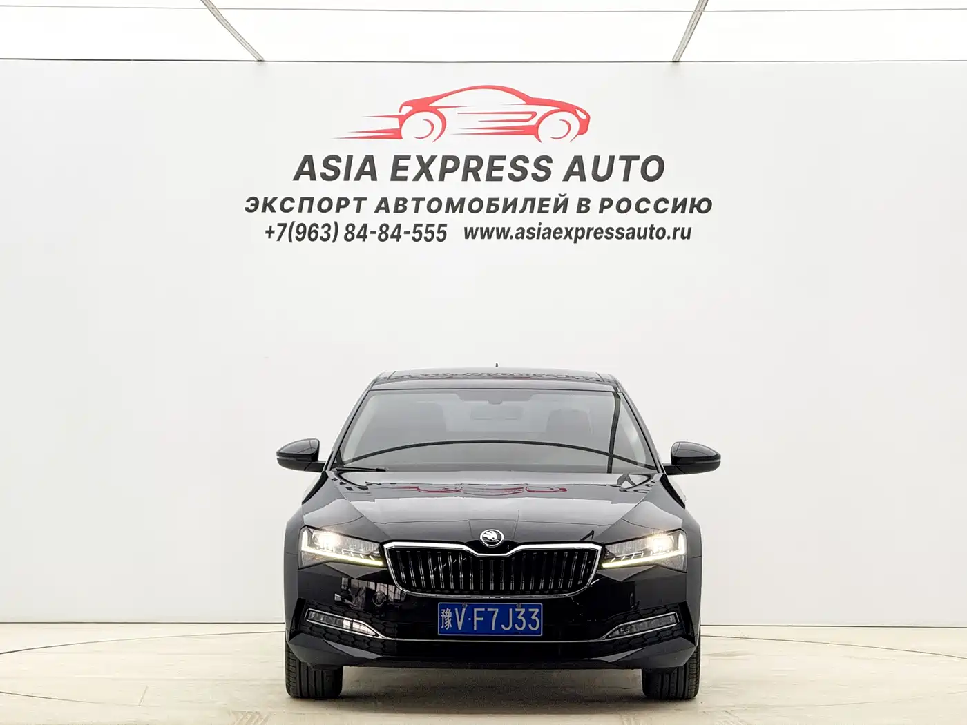 Škoda Superb 2023 TSI280 DSG Premium Edition фото 2