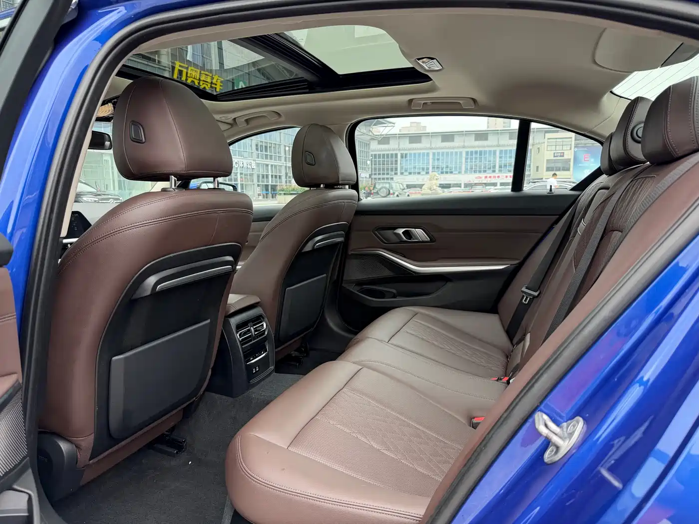 BMW 3 Series 2022 320Li M Sport Package фото 16