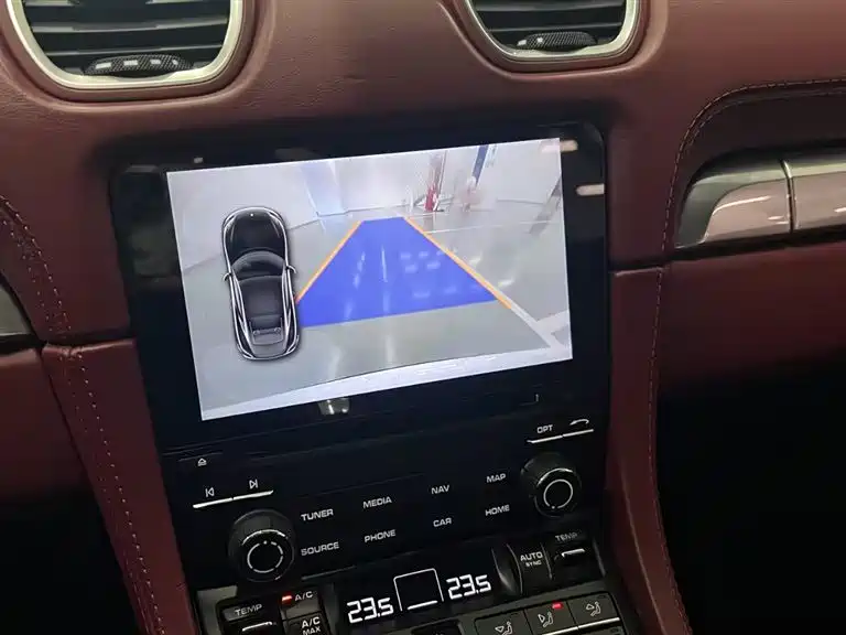 Porsche 718 2018 Cayman 2.0T фото 16