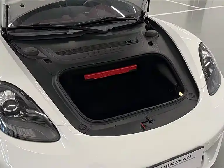 Porsche 718 2018 Cayman 2.0T фото 10