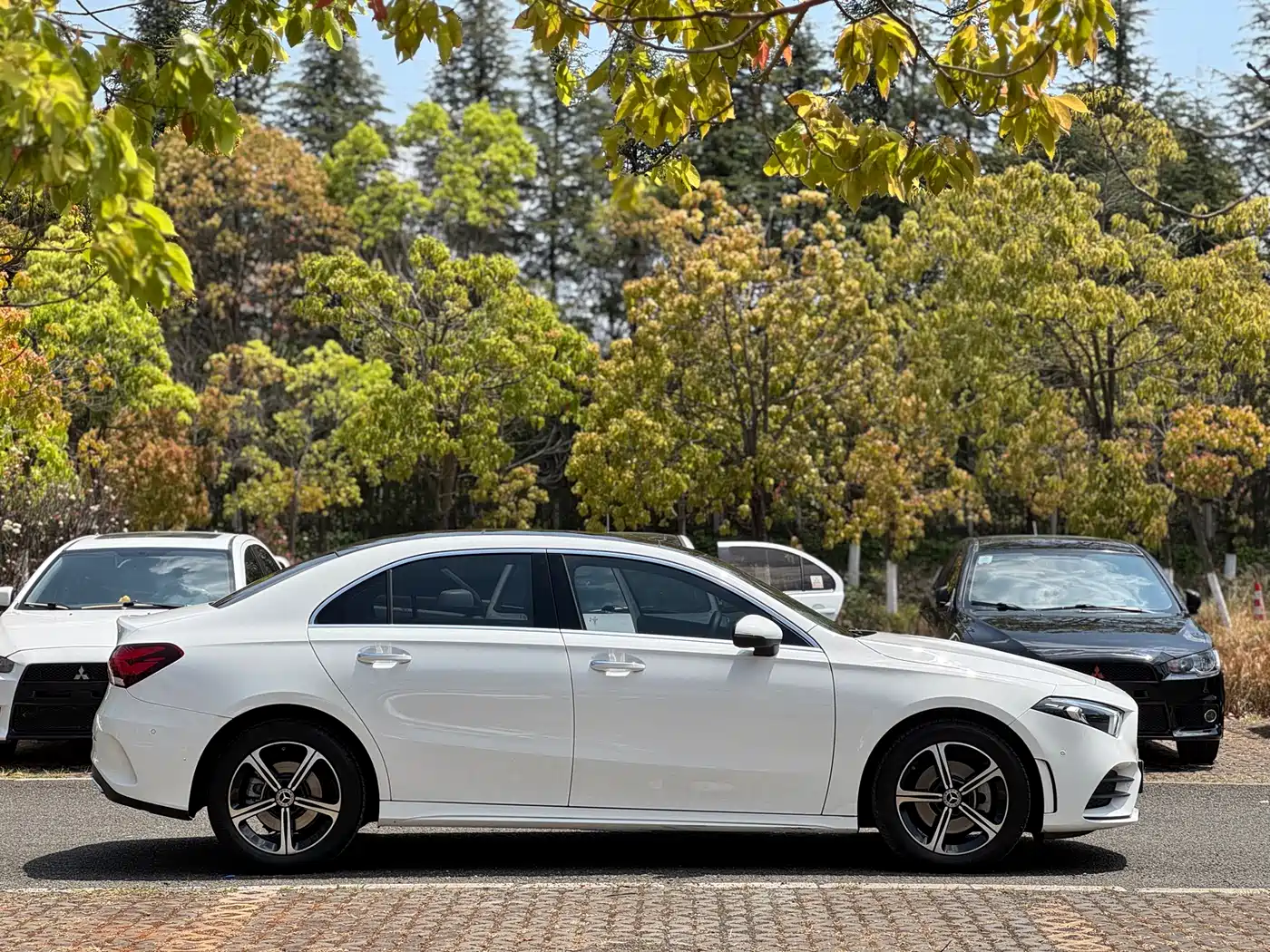 MERCEDES-BENZ A CLASS