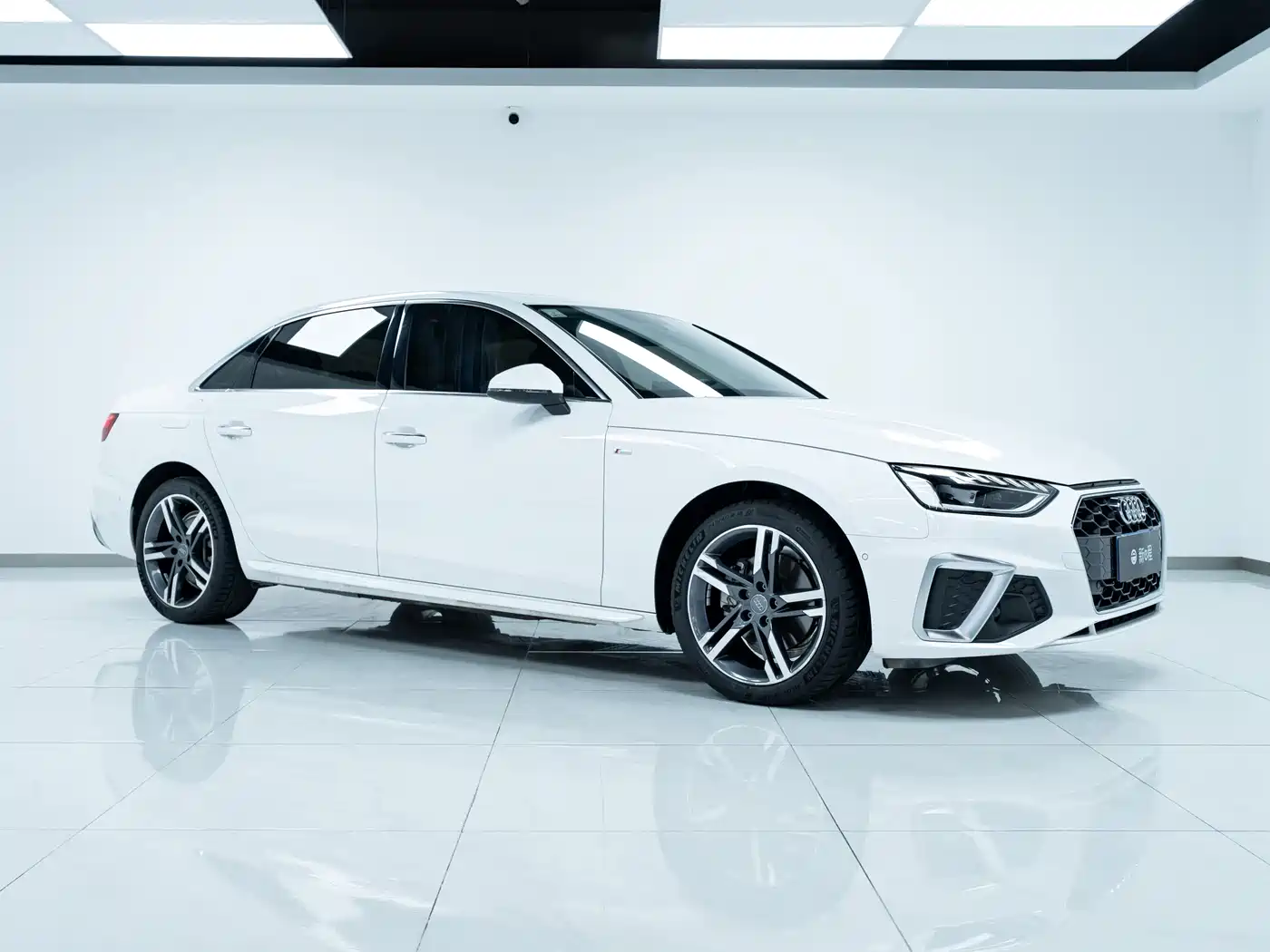 Audi A4L 2020 40 TFSI Luxury Dynamic фото 3