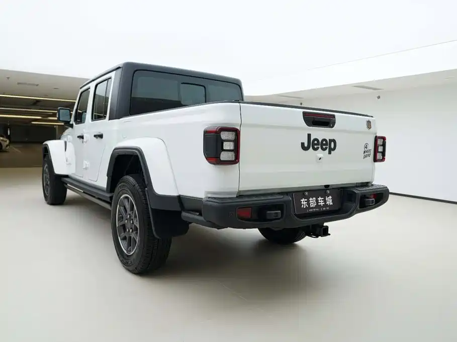 Jeep Gladiator 2023 2022 3.6L Pioneer Edition