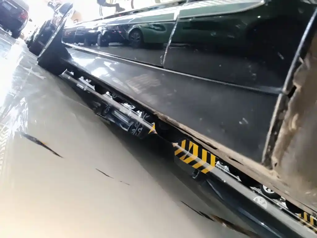 Фото 21 - Cadillac CT6