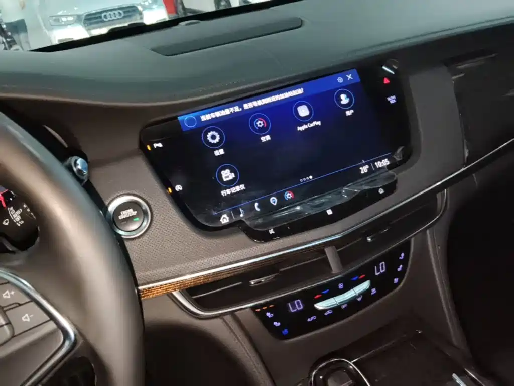Фото 13 - Cadillac CT6