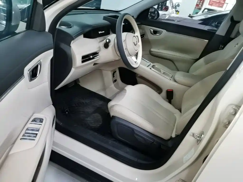 صورة 16 - Wuling Motors Wuling Bingo S