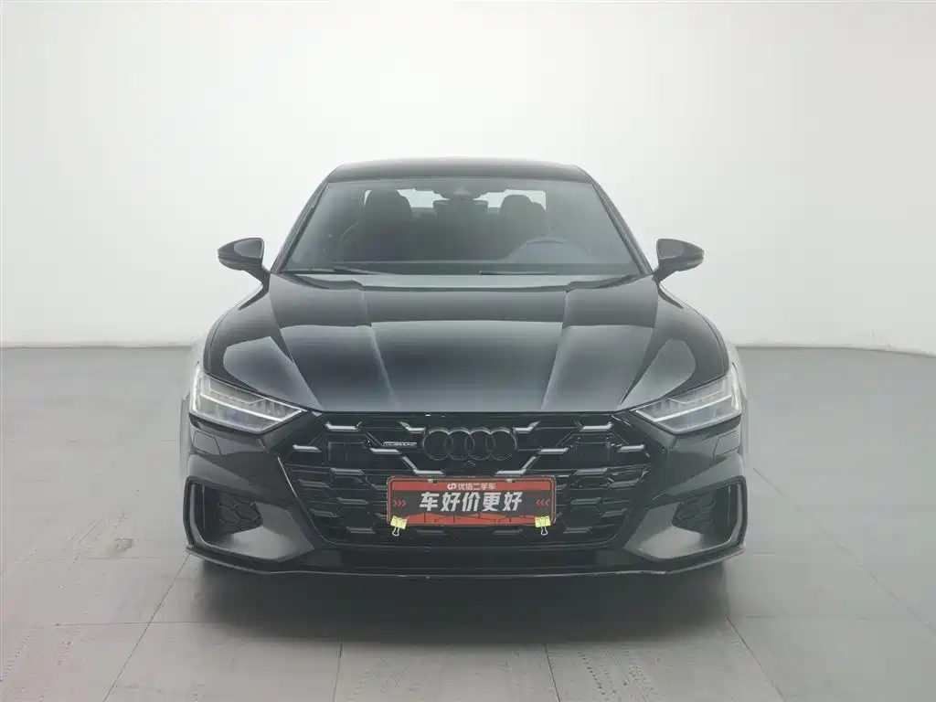 Audi A7L 2024 45 TFSI quattro Black Warrior Edition фото 3