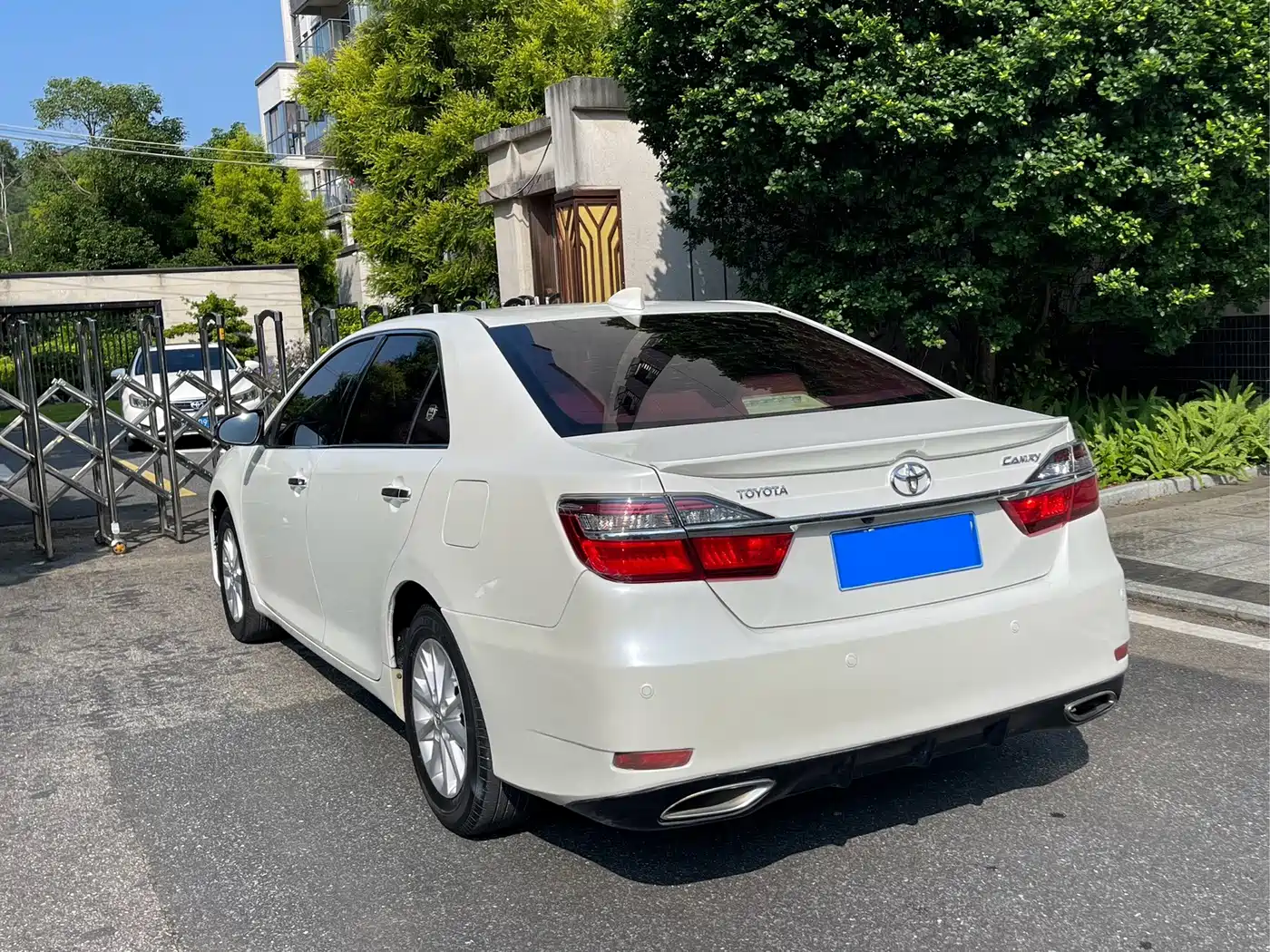 Toyota Camry 2015 2015 2.0G Leading Edition