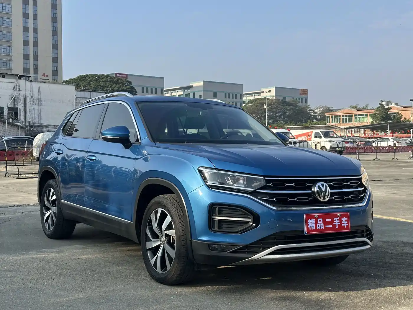 Volkswagen Tayron 2019 330TSI 2WD Luxury China VI фото 3