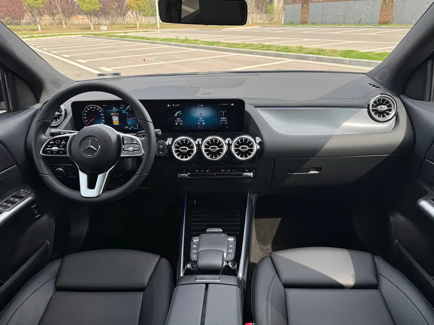 Mercedes-Benz GLA 2020 GLA 200 4MATIC фото 10