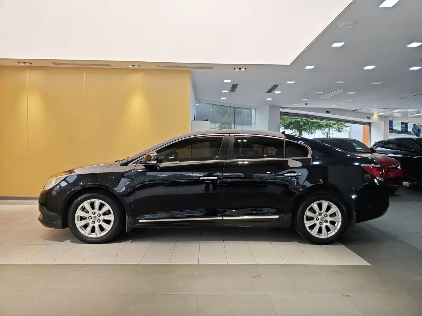 Buick LaCrosse 2012 2.4L SIDI Elegance Edition фото 6