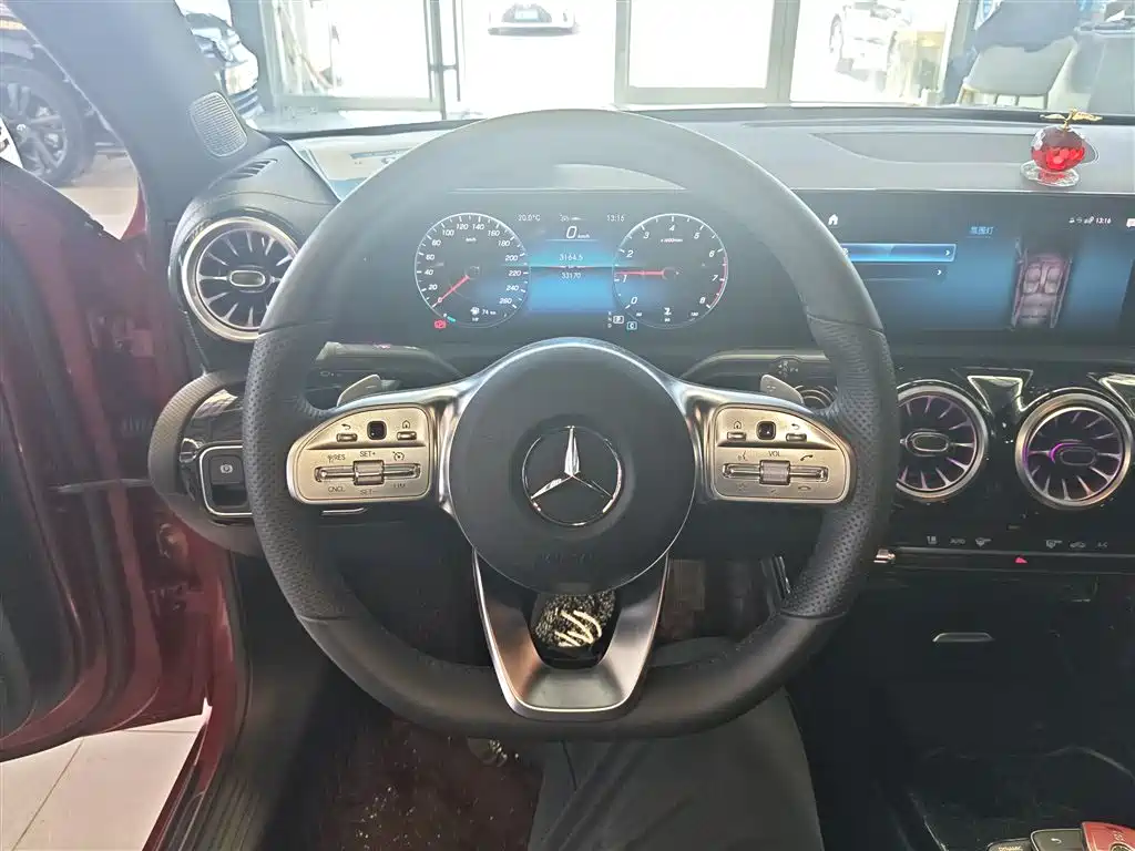 Mercedes-Benz A-Class 2022 Facelift II A 200 L Sport Sedan Fashion фото 11