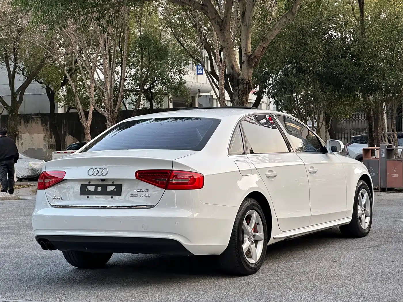 Audi A4L 2015 35 TFSI Auto Standard фото 7