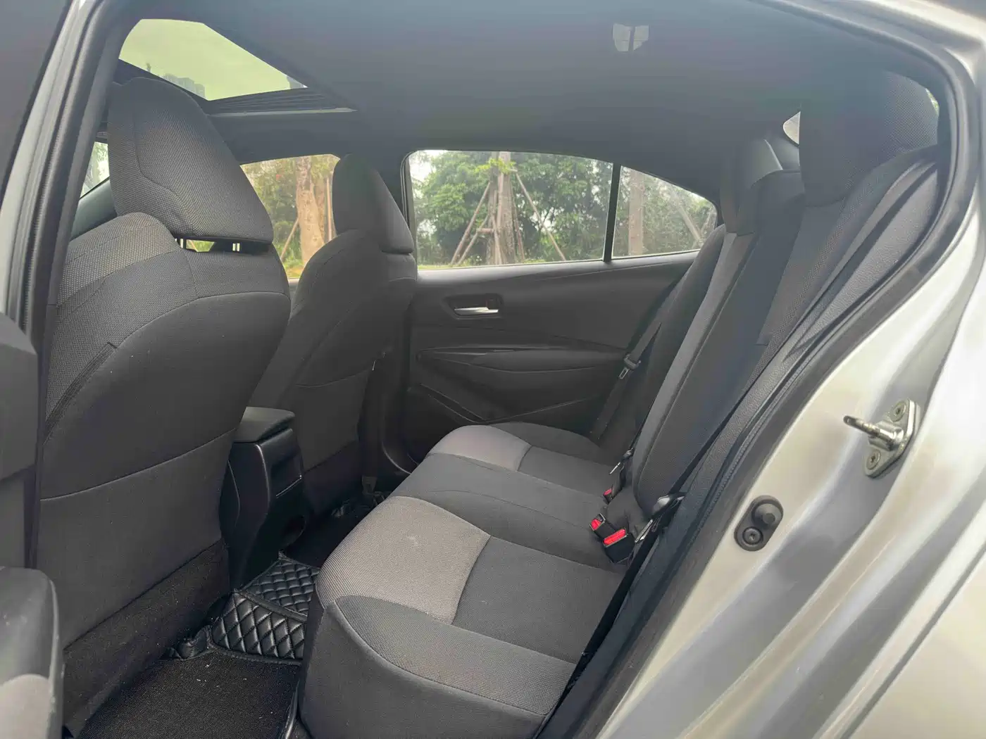 Toyota Levin 2019 185T CVT Luxury Edition China V фото 8