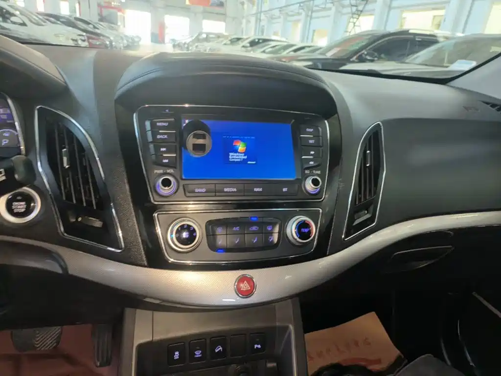 JAC Refine S5 2016 2015 1.5T Automatic Luxury