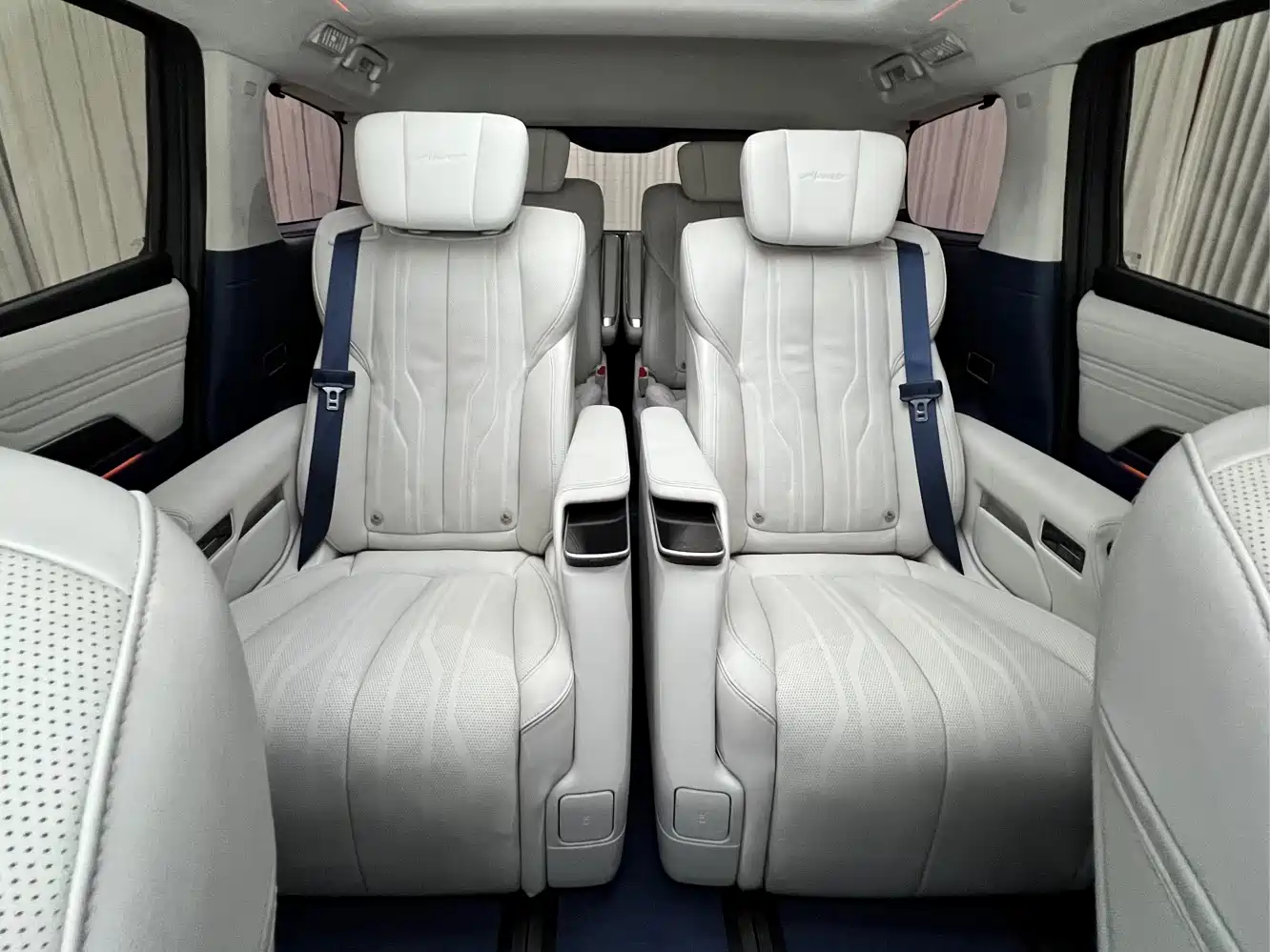Buick Century 2023 2.0T 6-Seat World Edition фото 10