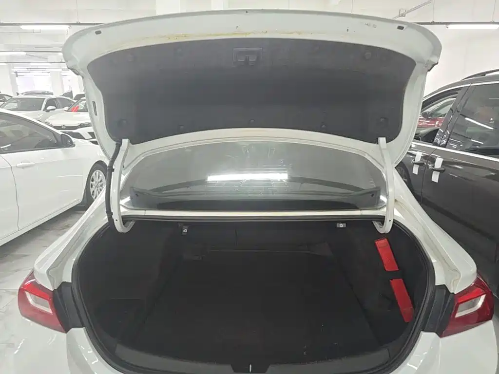 Chevrolet Malibu XL 2017 2016 1.5T Dual-Clutch Ruichi Edition